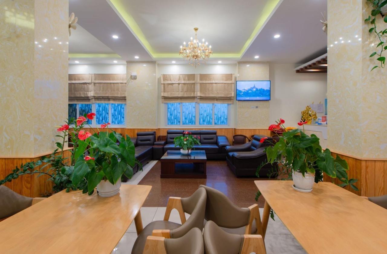 Duy Vinh Hotel Dalat Extérieur photo