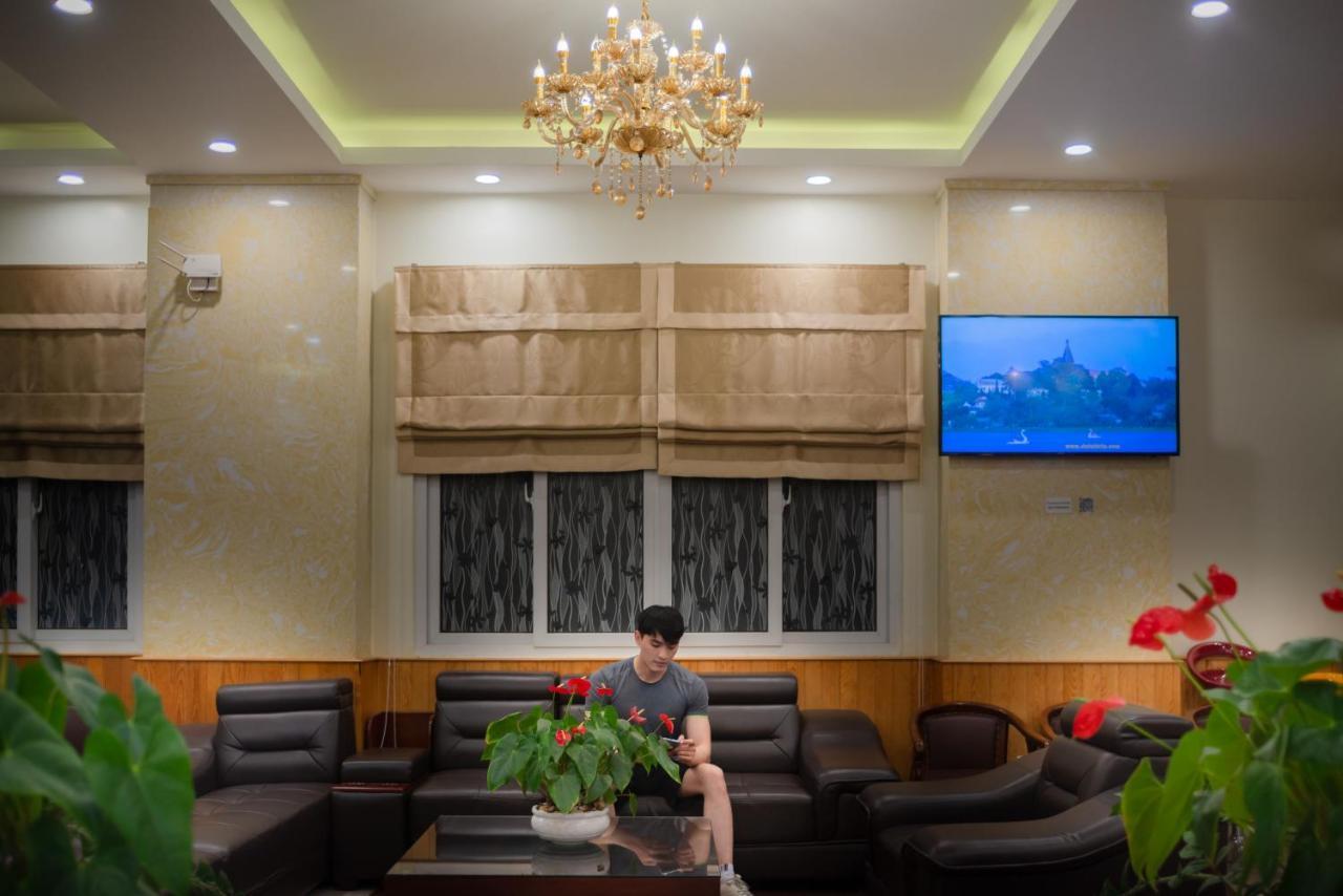 Duy Vinh Hotel Dalat Extérieur photo