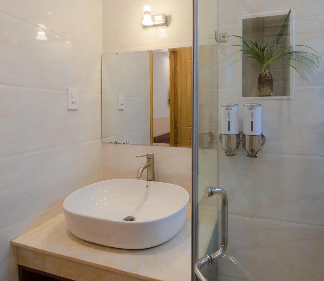 Duy Vinh Hotel Dalat Extérieur photo
